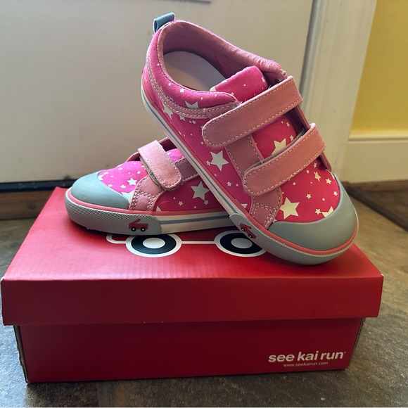 See Kai Run - Girls Size 13 - Robyne style - pink with stars - Picture 2 of 4